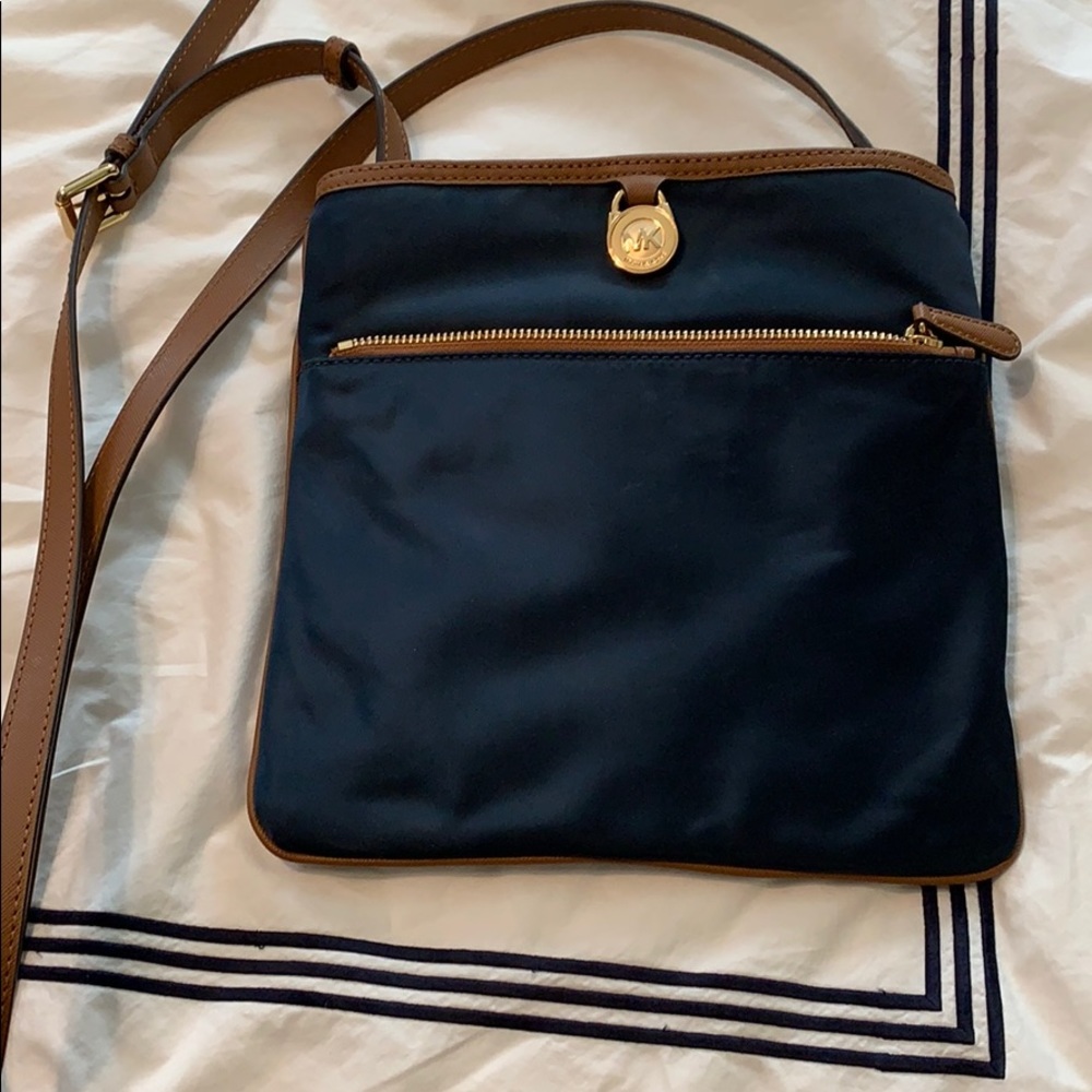 Michael Kors Cross Body Bag